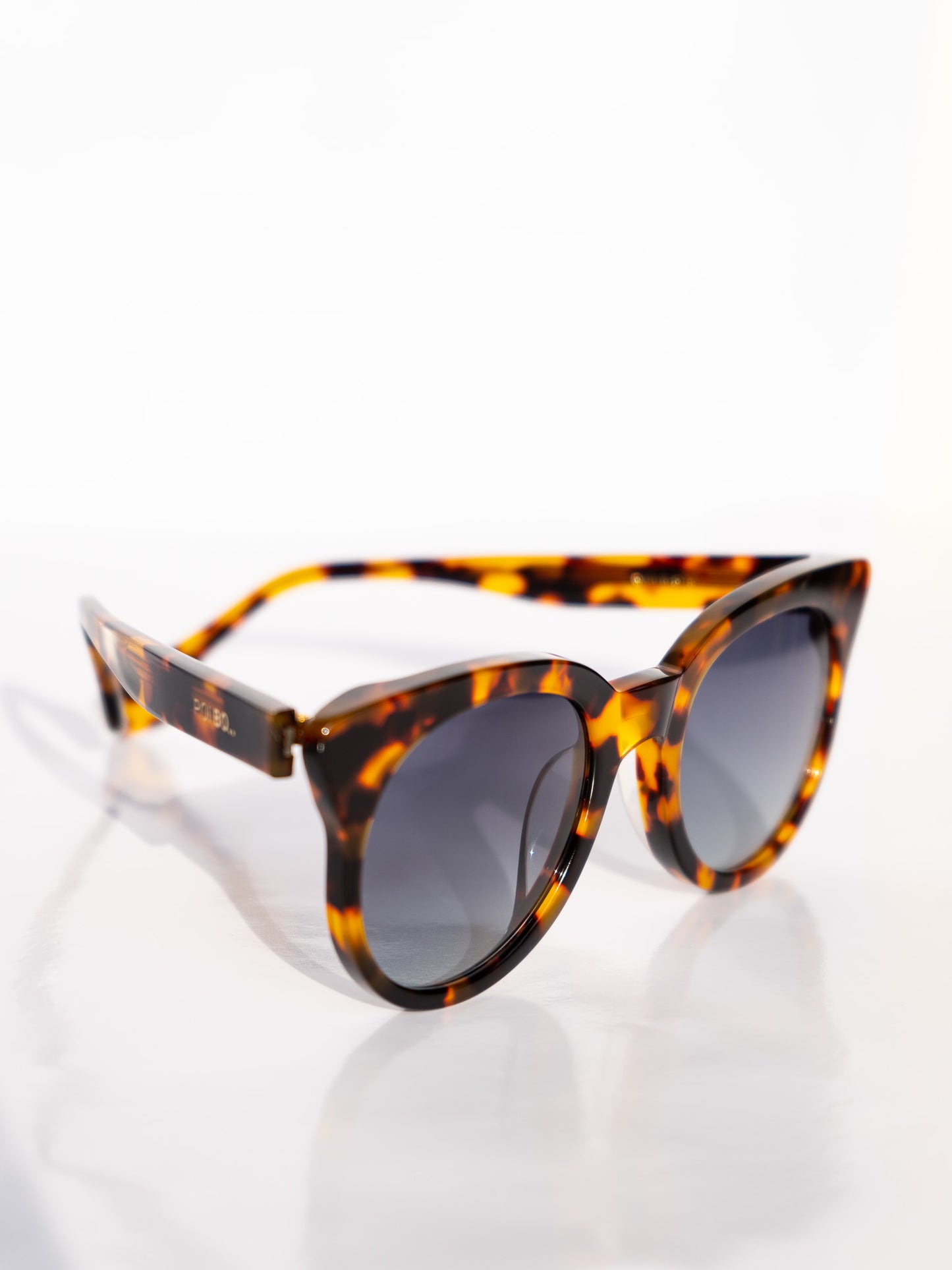 Alino's Tortoiseshell