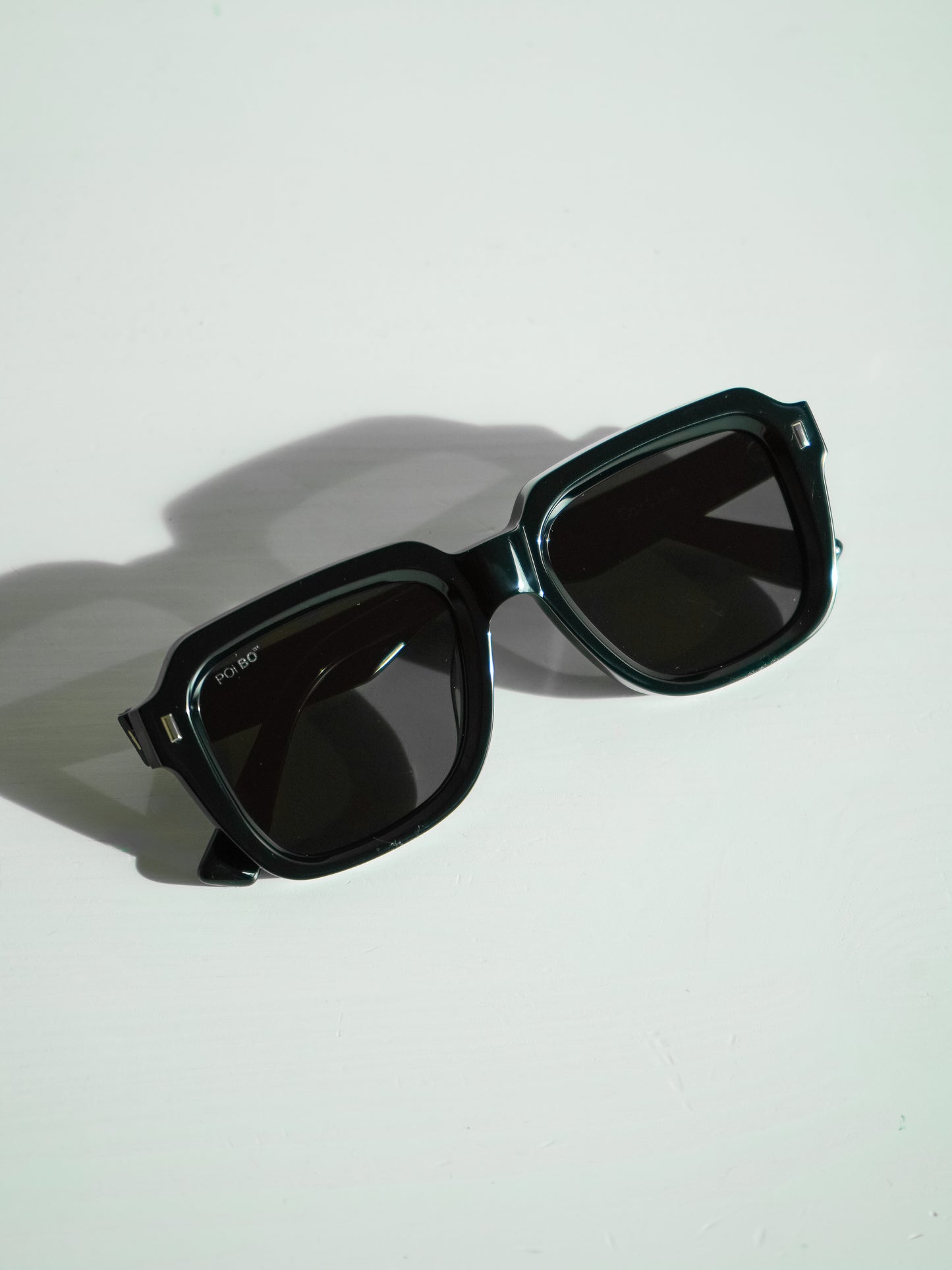 Cortina Black